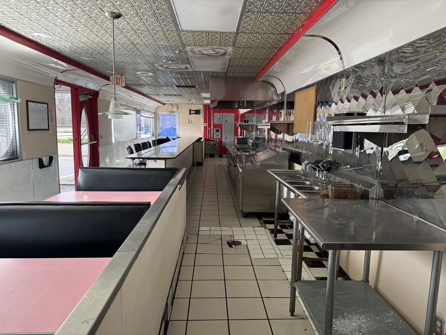 Former Penny's Diner