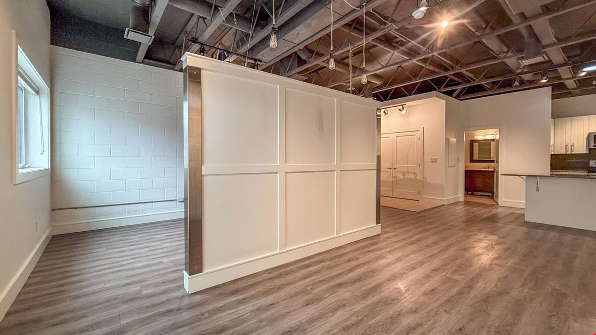 Flexible 2nd floor commercial space totalling 763 SF on St. Paul Street in Kelowna’s downtown core.
