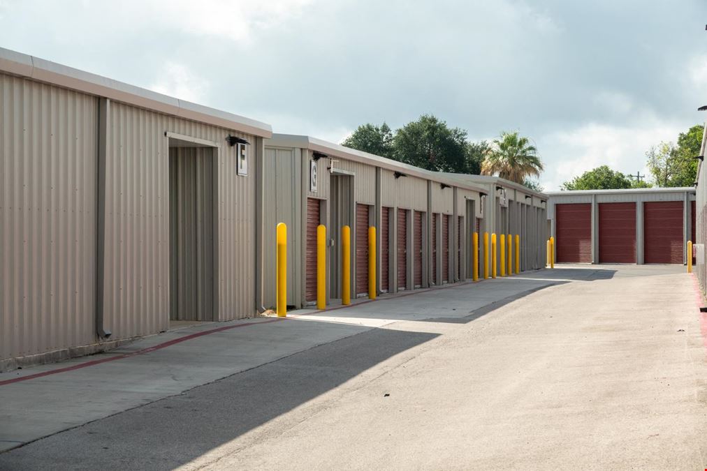 SEGUIN STORAGE