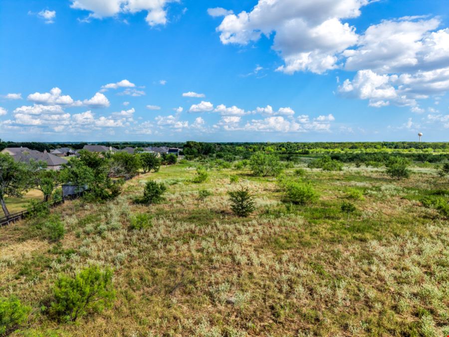 Land Multi-Family Development in Oak Ridge - 7348 N State Highway 34
