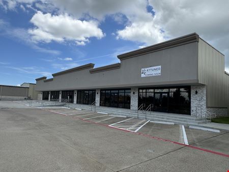 Preview of Retail space for Rent at 395 Columbia Memorial Parkway