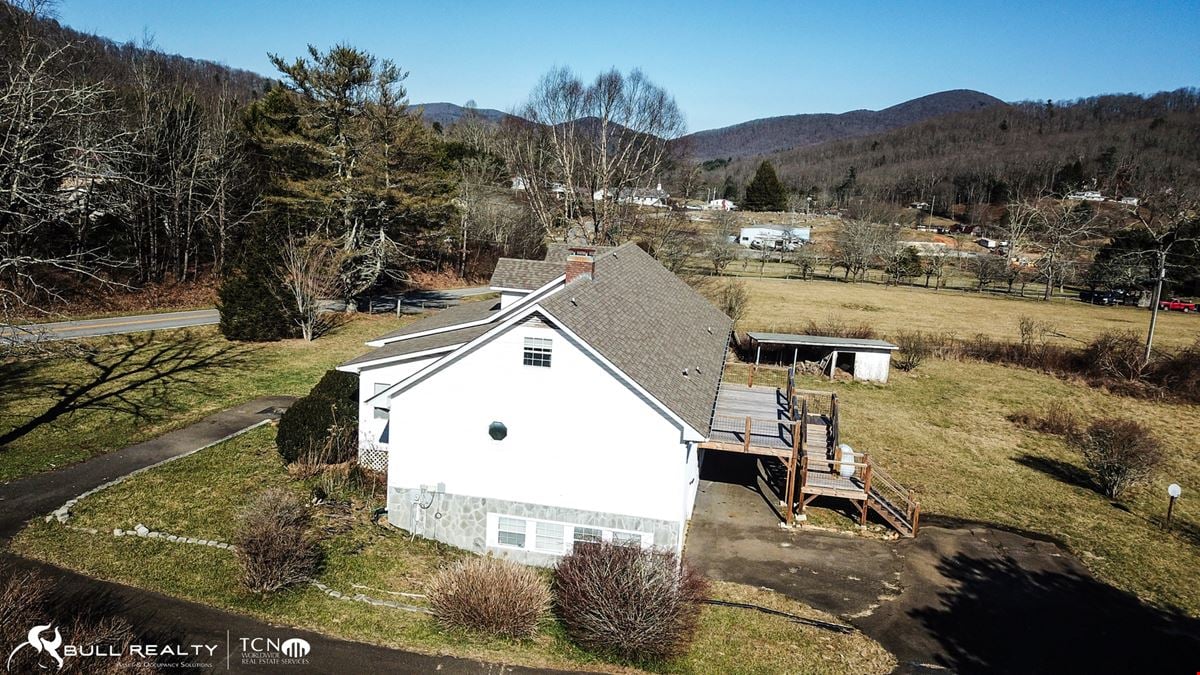 Former Personal Care Facility with Conversion Potential | ±12,037 SF