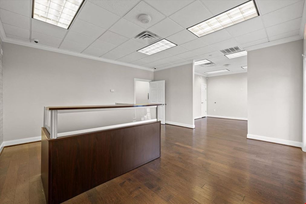 East Brainerd Office Suite 7 Private Offices 