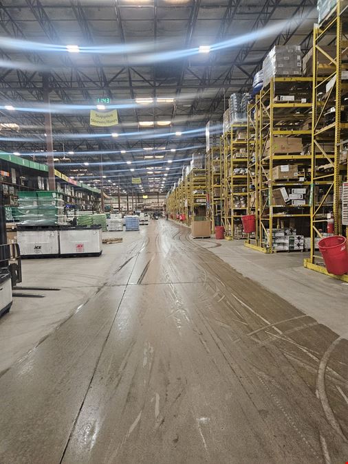 599,465 SF Distribution Center