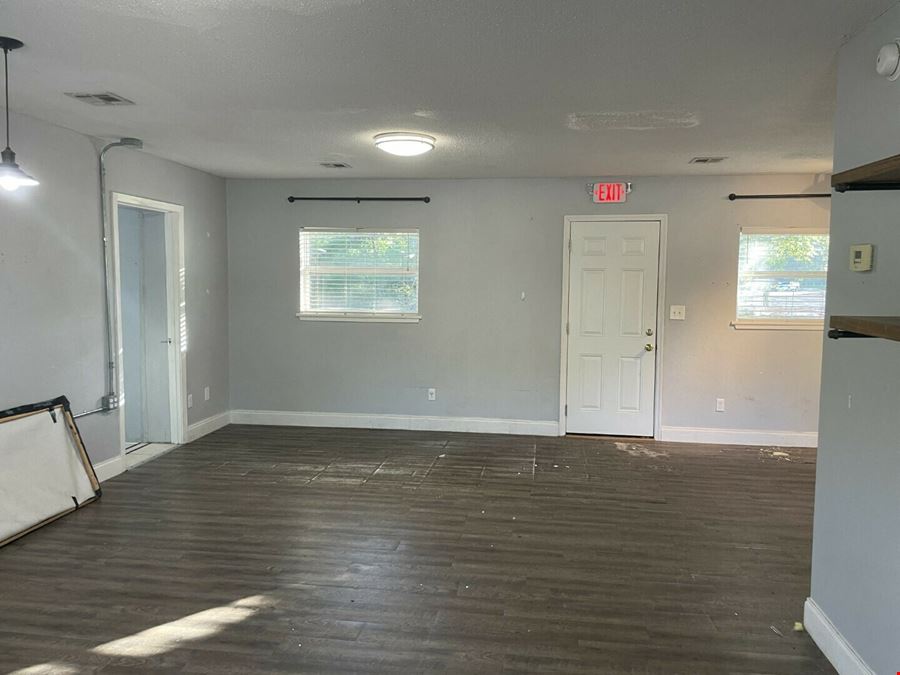 1084 SF Lease Available
