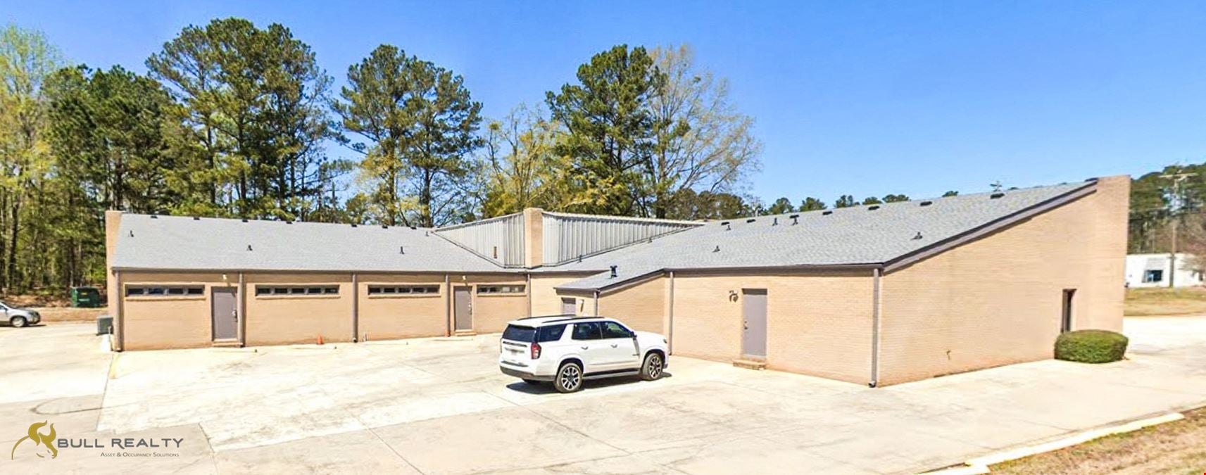Two-Tenant Medical Office Building | ±4,960 SF