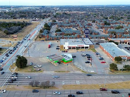 Preview of Retail space for Rent at 726 W Pioneer Pkwy