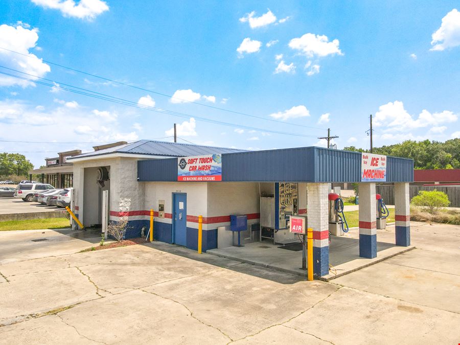 Operating Car Wash & Real Estate Adjacent to Rouses Market