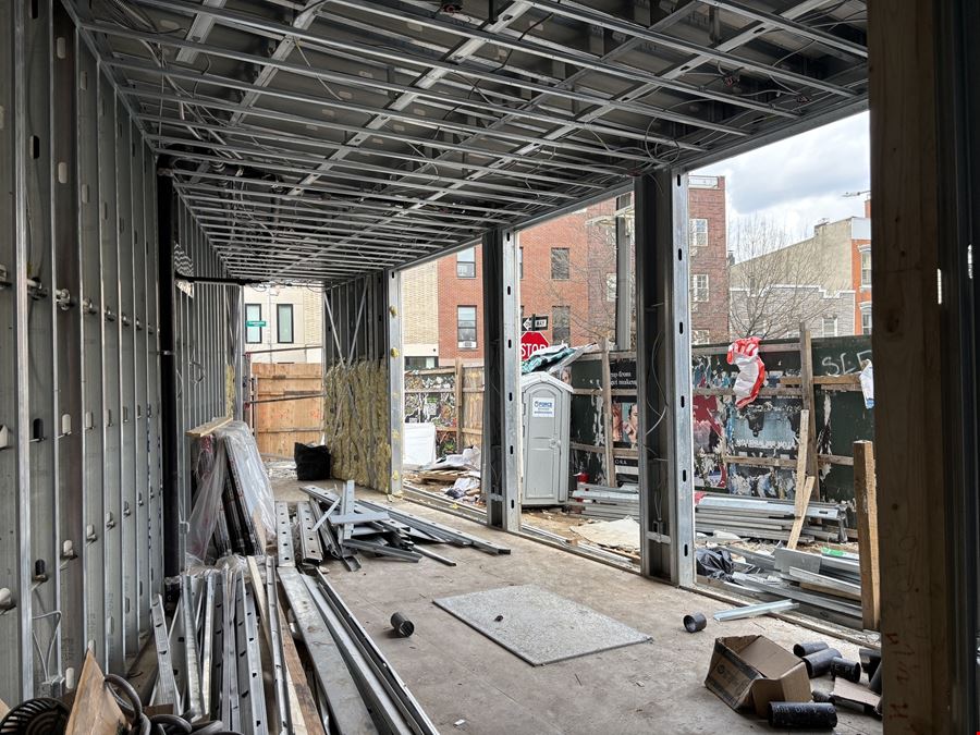 194 Greenpoint Ave