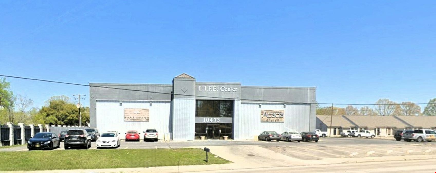 Commercial Building For Sale