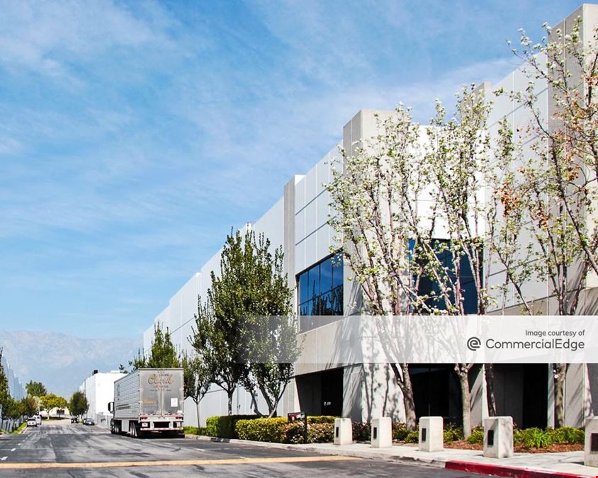 Thoroughbred Business Park - Phase I - 1320 South Baker Avenue