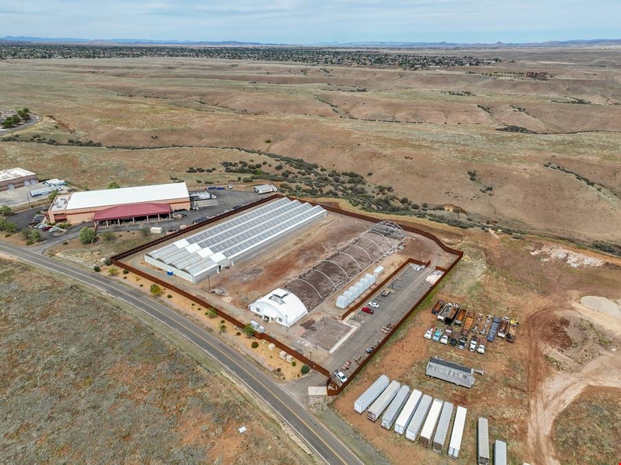 42,300 SF Flex Greenhouse Facility