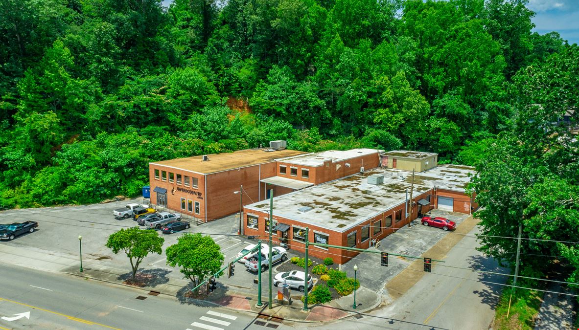 Industrial Flex Space/Retail (Over 27,000 SF) on Corner Lot