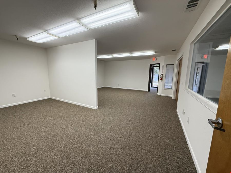 5729 Sonoma Dr