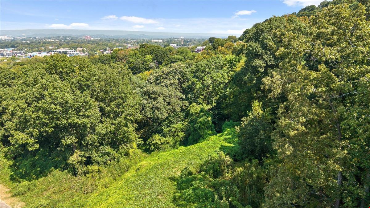 4.07 ACRES | TRN-3 ZONING | CHATTANOOGA & LOOKOUT MOUNTAIN VIEWS