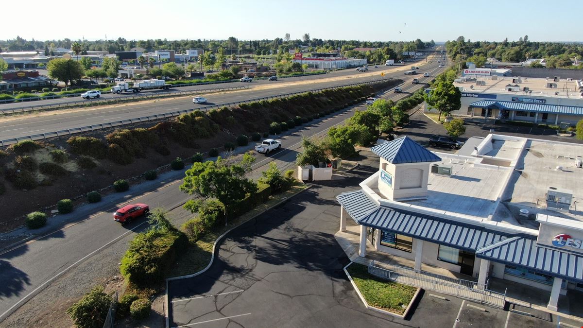 Cypress Retail Center