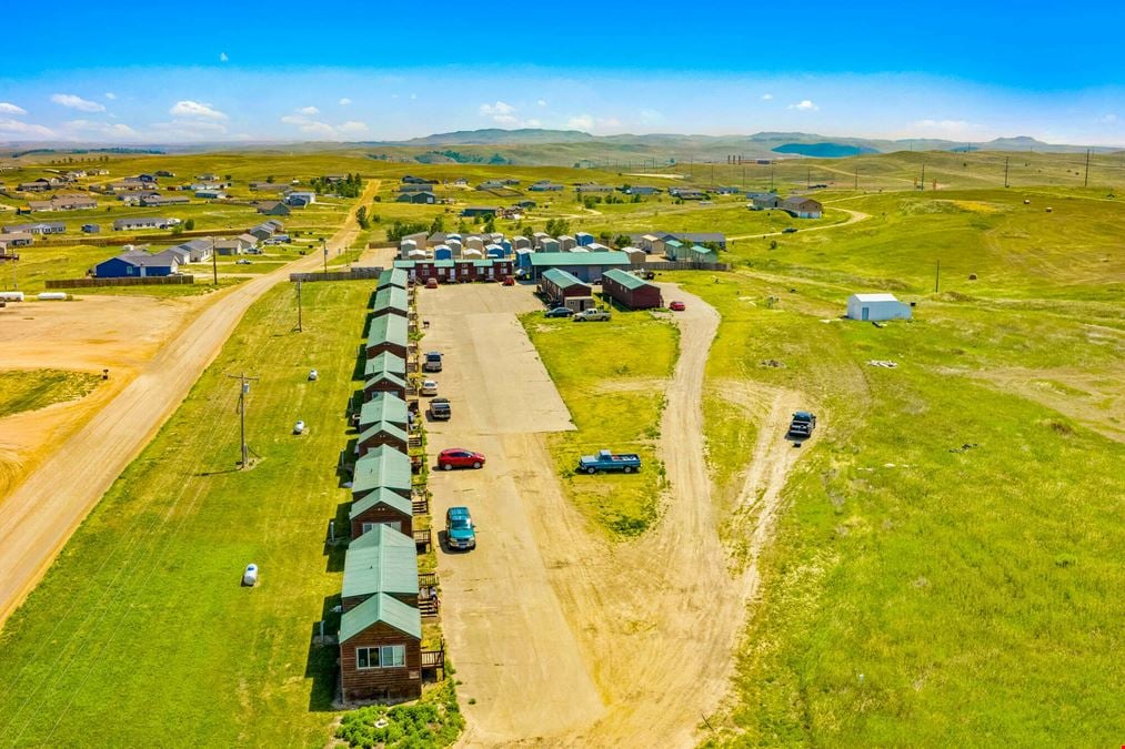 Black Gold Cabins - Watford City, ND