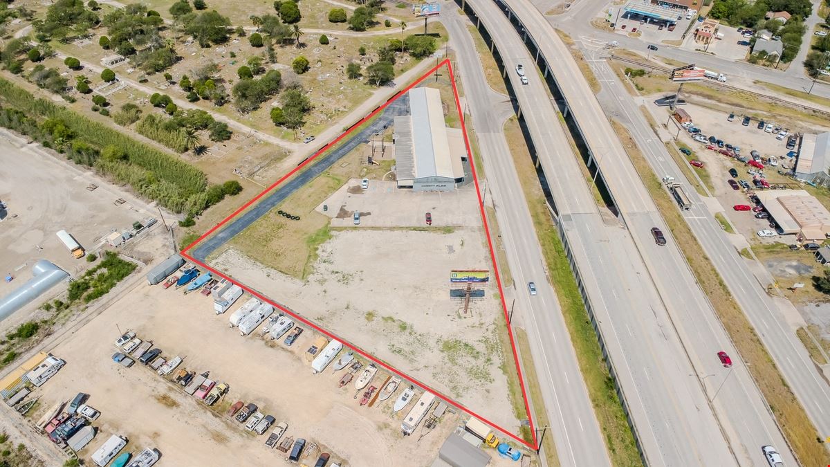 300 N Highway 35