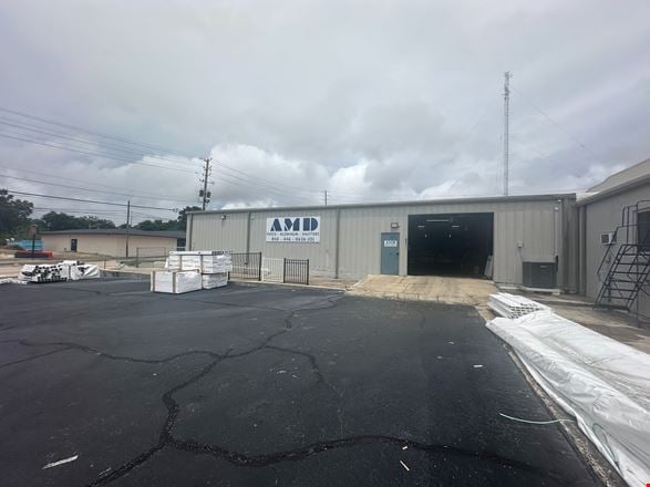 Preview of Industrial space for Rent at 2370 N Palafox St