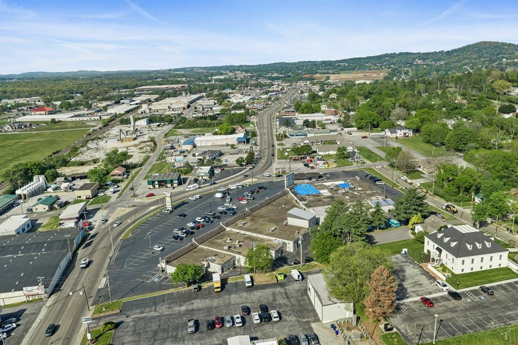 Retail Strip Center - Morristown, TN