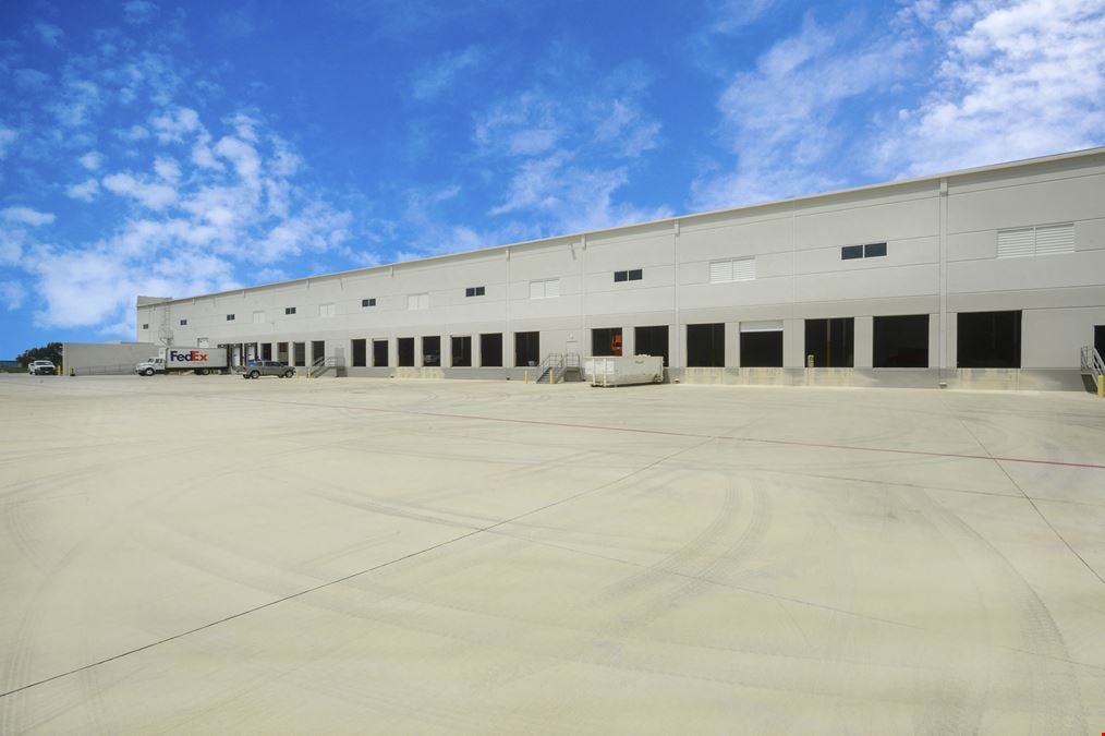 Centreport VII - 14301 FAA Blvd