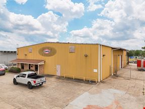 ±8,345 SF Office Warehouse with Yard Near S Choctaw Dr