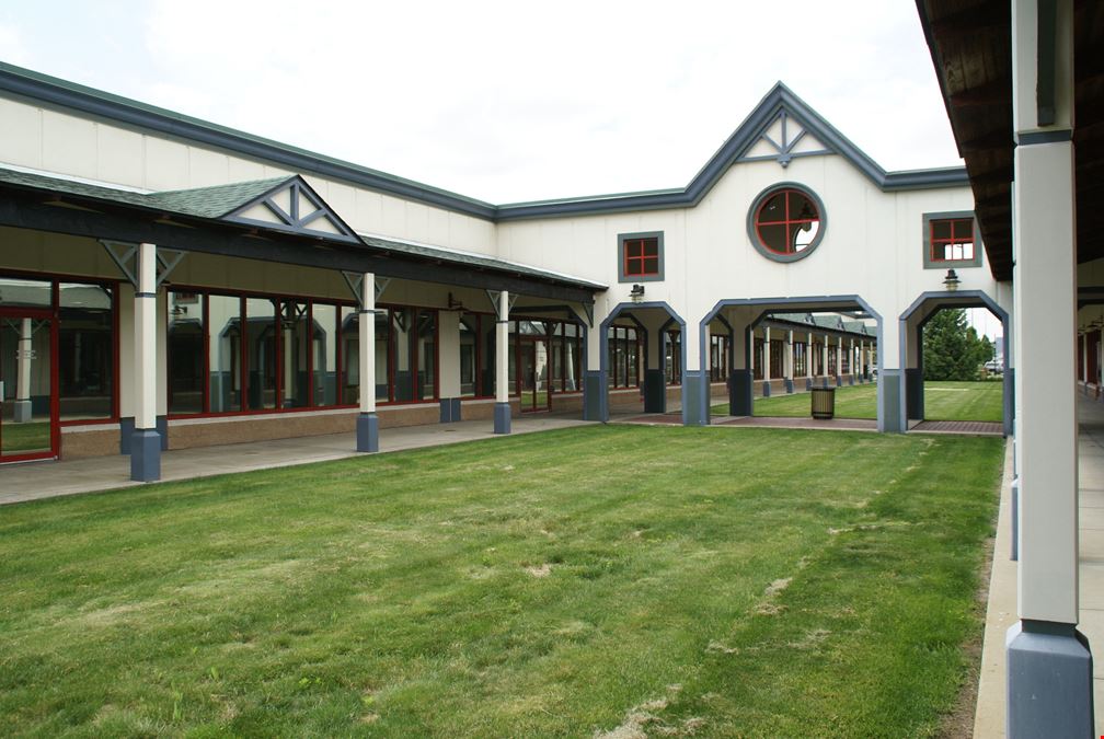 Heartland Crossing Business Center