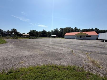 Preview of Retail space for Sale at 2249 Us Highway 319 S