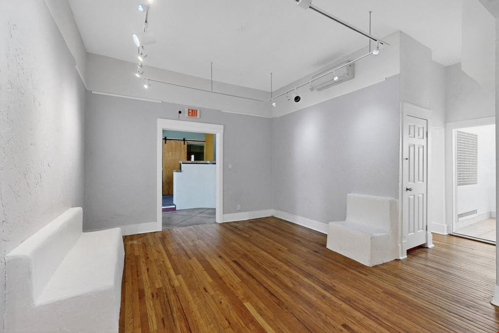 606 Broadway Blvd SE