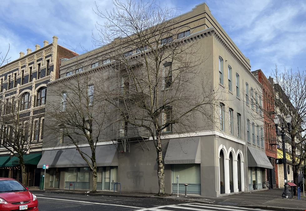 53 SW Yamhill St # 55