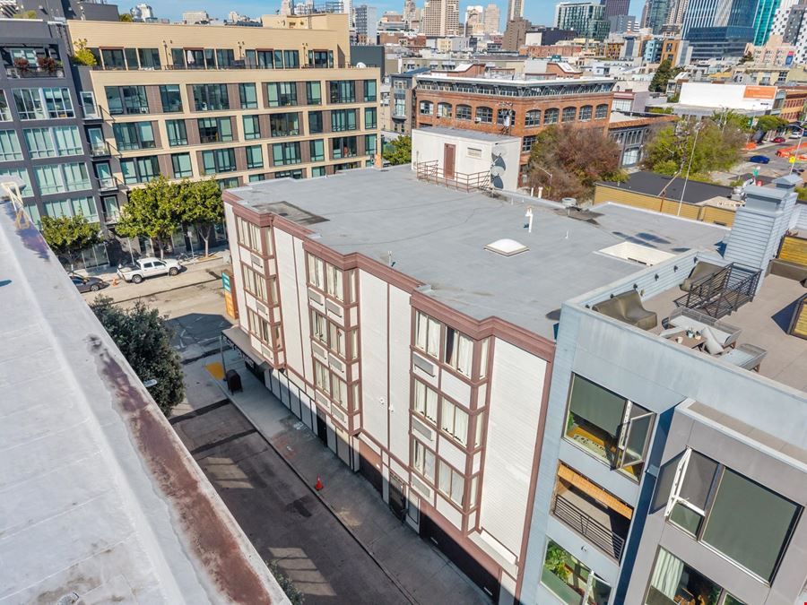 1137 Folsom St