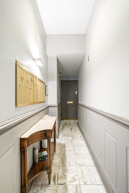 424 West 49th