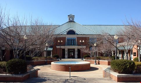 Goodwin Square Sublease