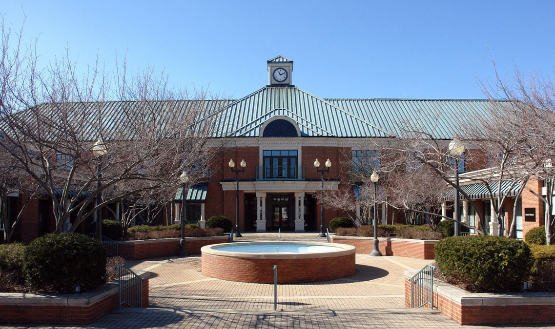 Goodwin Square Sublease