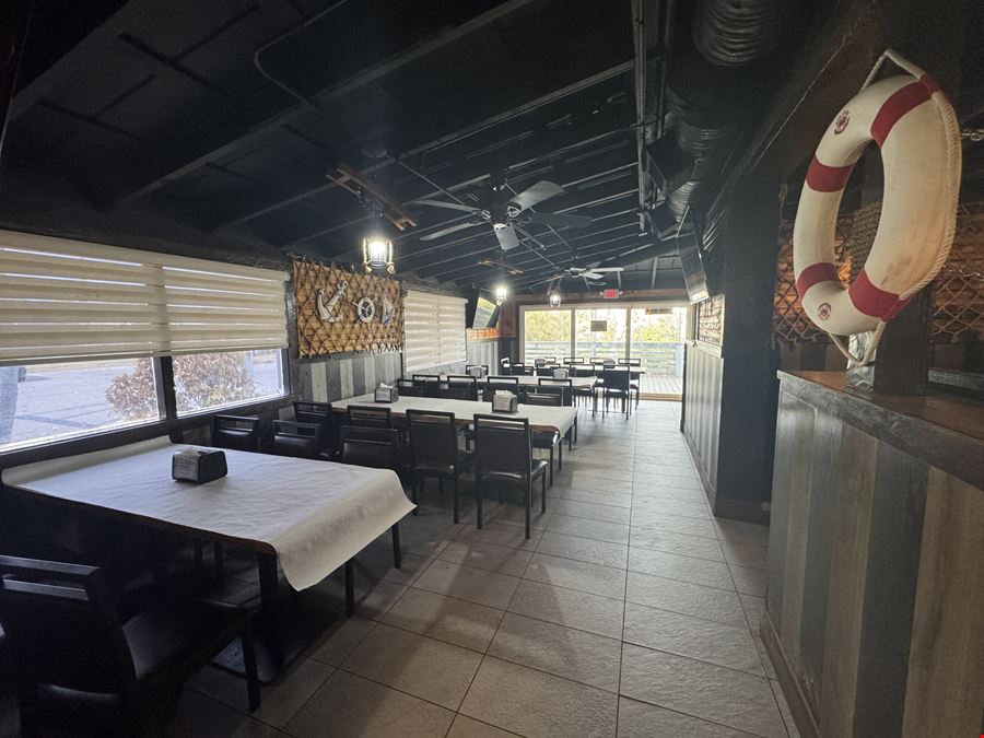 Red Crab Restaurant - Beachside