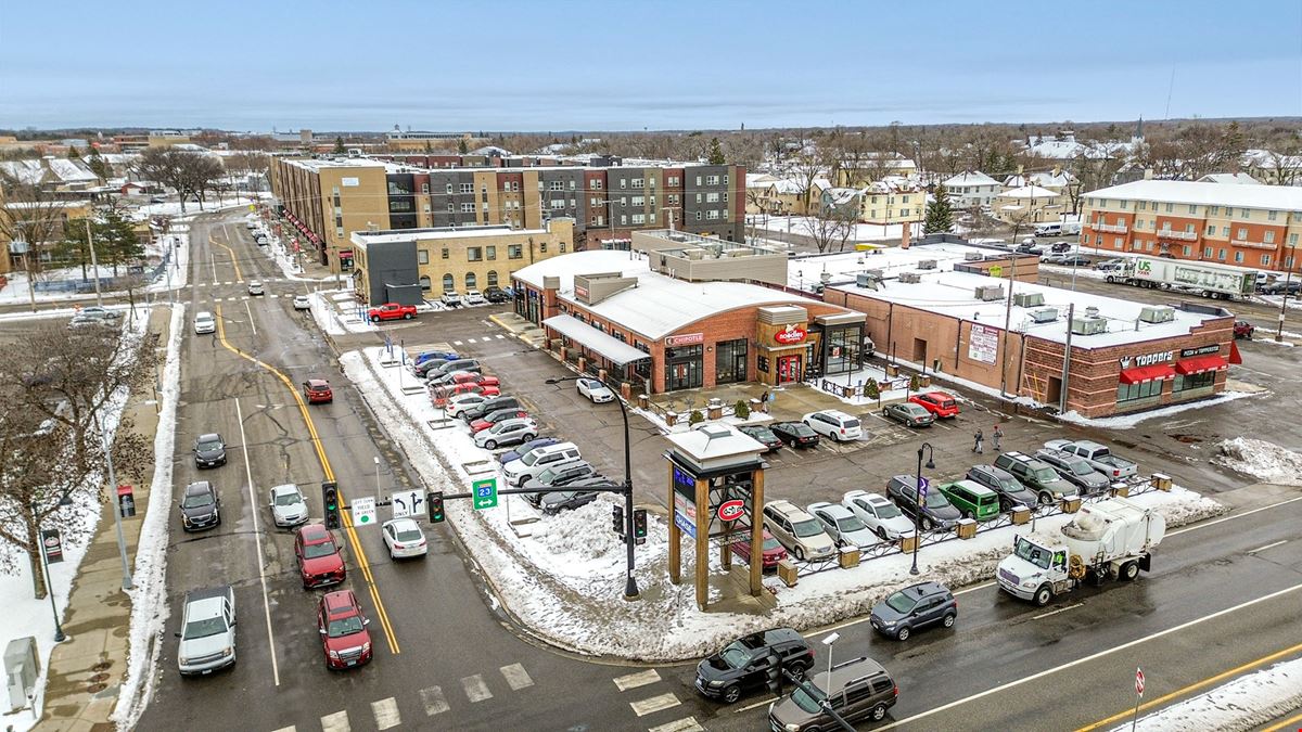 Chipotle, Chase Bank, Noodles & Company | Retail Strip