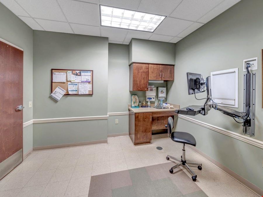 Professional Office / Medical with Ambulatory Surgery Center