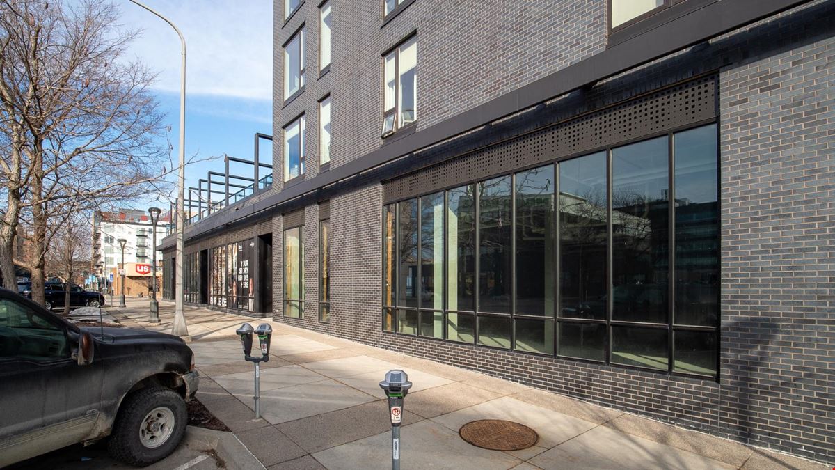 The Maven on Broadway | Street-Level Retail