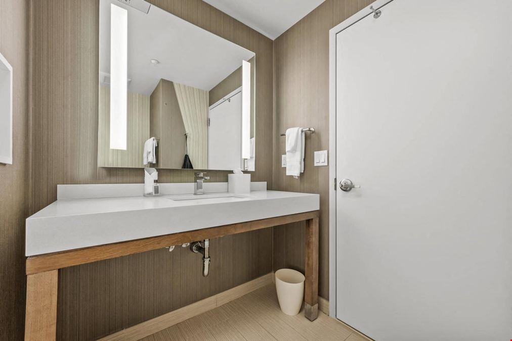Marriott Courtyard & Fairfield Inn