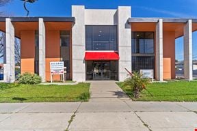 244 N Jackson Ave