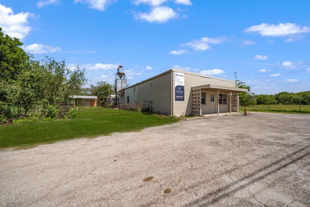 992 E Southcross Blvd | San Antonio
