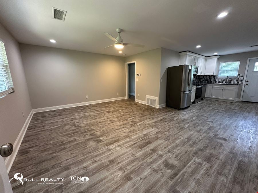 Recently Gut-Renovated Multifamily Opportunity | 4 Units