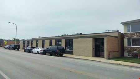 Preview of Industrial space for Sale at 5660 N Elston Ave