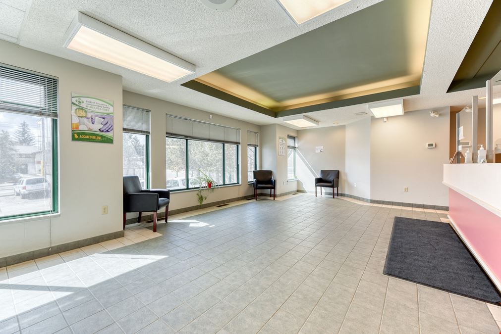 124 42 Ave SW