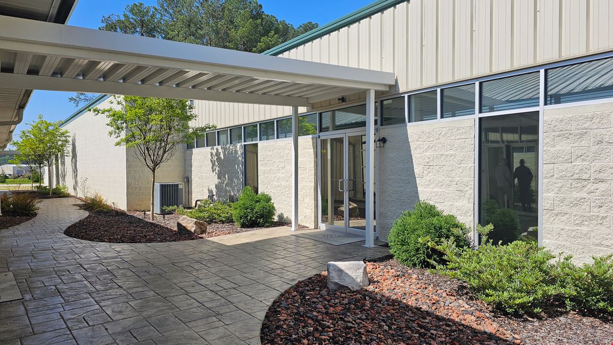 Industrial Flex Building in Oxmoor