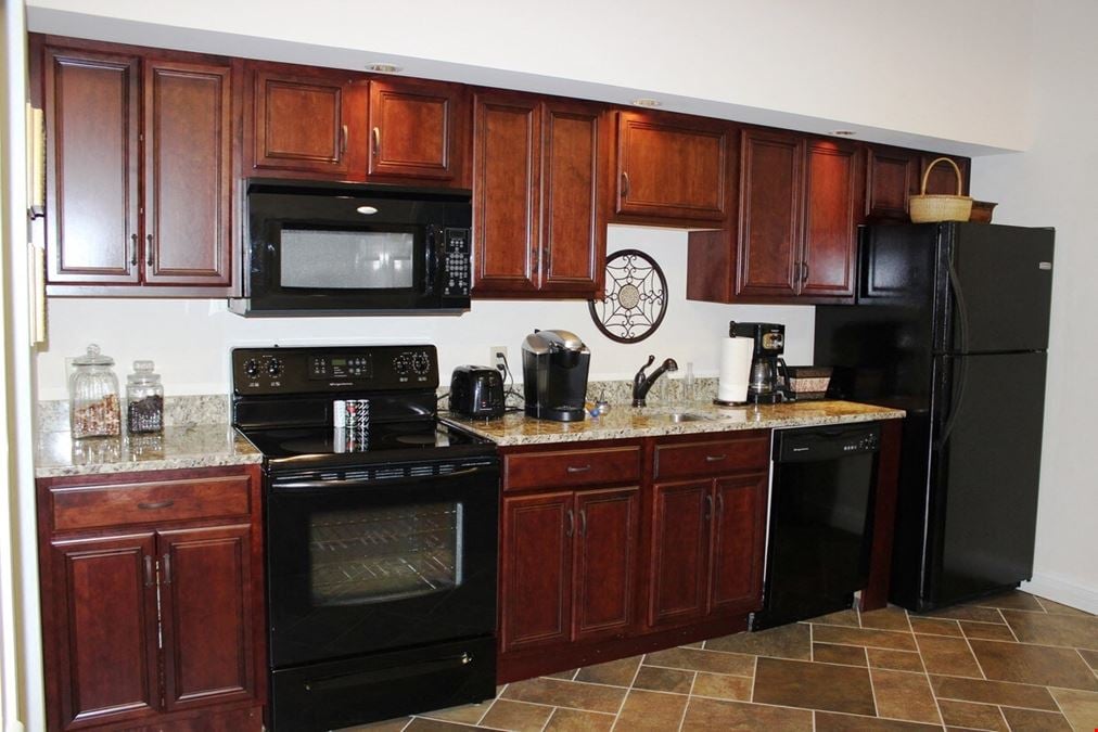 9721 Cogdill Rd (For Lease)