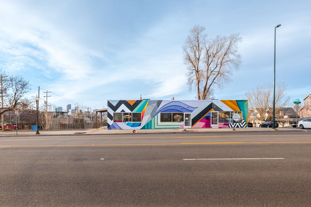1330 W 38th Ave