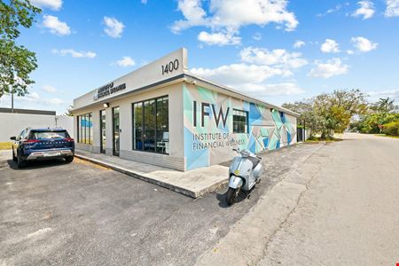 Preview of commercial space at 1400 NE 4th Avenue