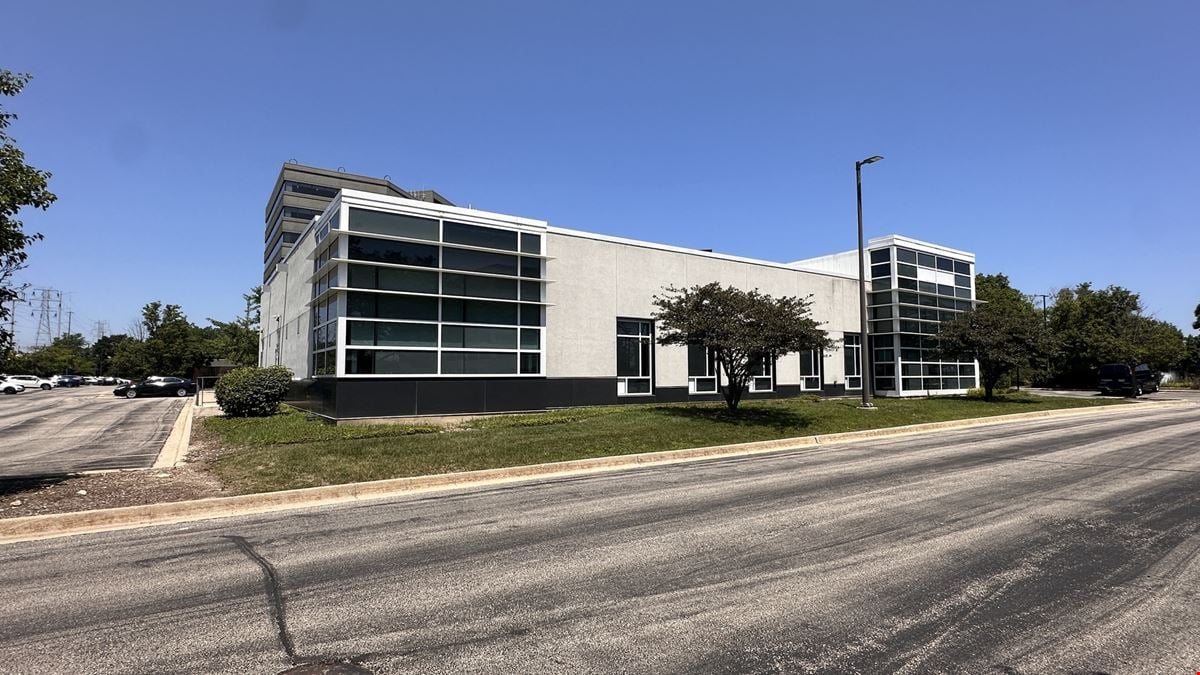 444 Skokie Boulevard
