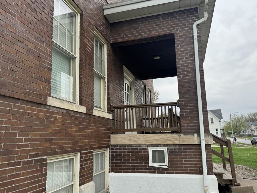 1535 W. Pleasant Street